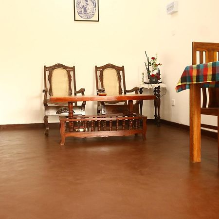 Sun Ground Villa 希克杜沃 外观 照片